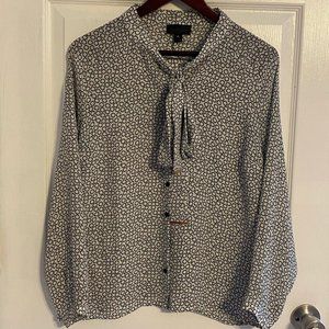Tie-neck pattern dress blouse